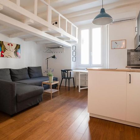 Cozy Apartment Near Navigli Milano Exteriör bild