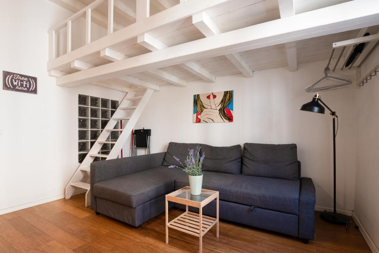 Cozy Apartment Near Navigli Milano Exteriör bild
